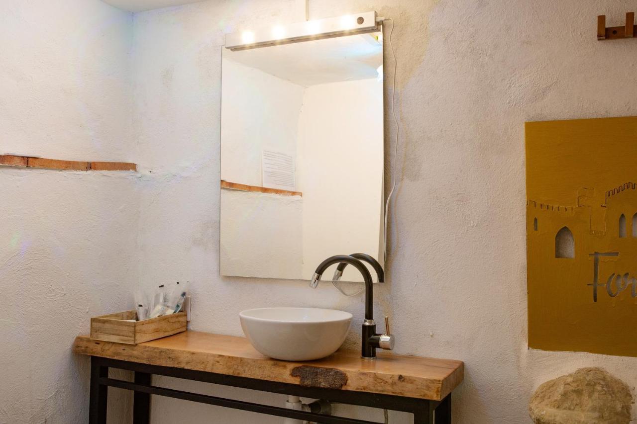 Fortress Jacuzzi Suites Xativa Ngoại thất bức ảnh