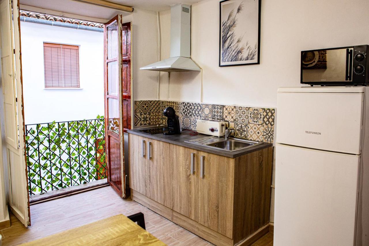 Fortress Jacuzzi Suites Xativa Ngoại thất bức ảnh
